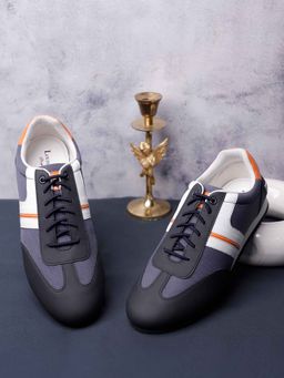 Louis Stitch - Men Navy Blue Colorblocked Light Weight Canvas Sneakers