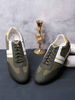 Louis Stitch - Men Olive Colorblocked Light Weight Canvas Sneakers