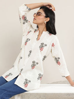 Libas - Off White Floral Motif Printed Panelled Straight Kurti
