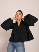 Black color option, Sold out, Currently selected