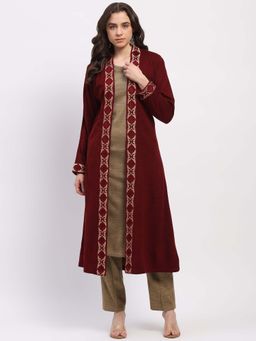 ME & I - Women Embroidered Round Neck Kurta with Shrug