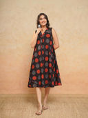 Black color option, Sold out, Currently selected