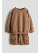 Brown color option