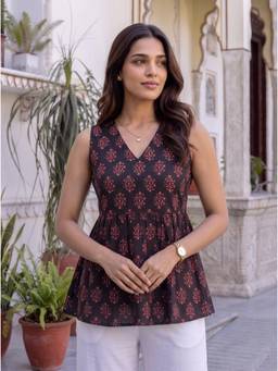 Rangita - Women Black Printed Block Printed Short Kurti
