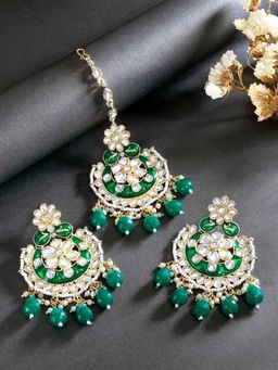 Peora - Green Meenakari Kundan Dangle Earrings & Maangtikka Set