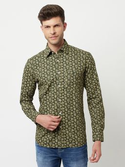 CRIMSOUNE CLUB - Men Olive Floral Printed Shirt