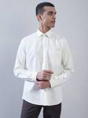 Off White color option
