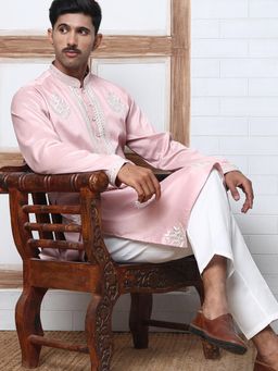 Jompers - Men Pink Silk Mandarin Neck Embroidered Kurta