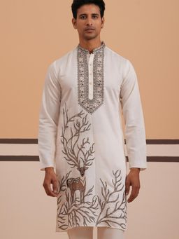 Jompers - Men White Silk Mandarin Neck Embroidered Kurta