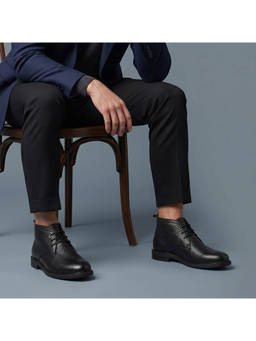 Mochi - Men Black Casual Boots