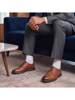 Metro - Men’S Heritage Tan Lace-Up Derbies