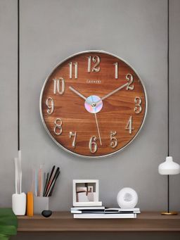 At Home by Nilkamal - Timberland Round Plastic Wall Clock -Brown