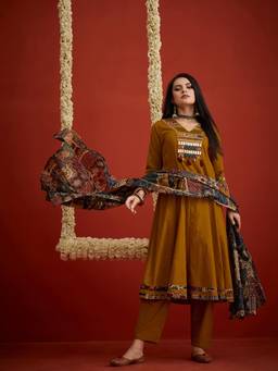 Stylum - Women Mustard Solid/Plain Pure Cotton Kurta and Pant with Dupatta