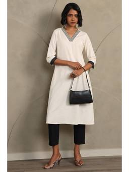 Soch - Women Cream Solid/Plain Cotton Flex Kurta