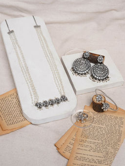 Teejh - Lothal Oxidised Silver Pearl Jewellery Set