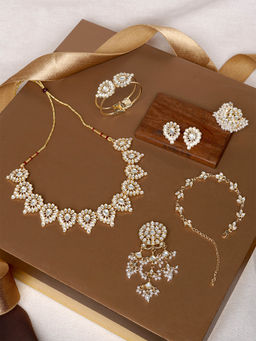 Teejh - Karimnagar Gold Jewellery Set