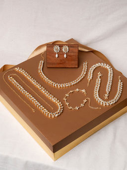 Teejh - Proddatur Gold Jewellery Set