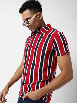 Campus Sutra - Men Red Striped Regular Fit Casual Shirt