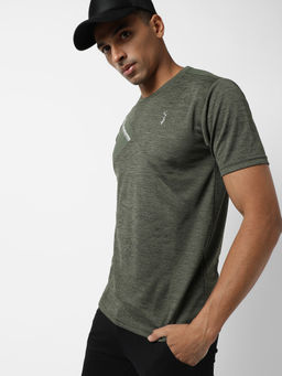 Campus Sutra - Men Solid Olive Green Regular Fit Activewear T-Shirt