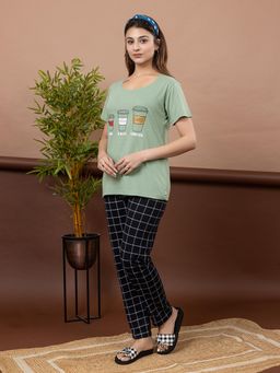 TWENTY ME - Green Printed Top Checked Sleepwear Set