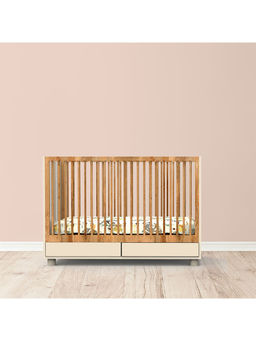 Pinch of Pretty - Classic Convertible Baby Crib