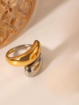 AQUASTREET - Two Tone Statement Hug 18K Gold Plated Waterproof Anti-Tarnish Ring