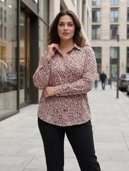 Qurvii - Light Pink Leopard Print Shirt