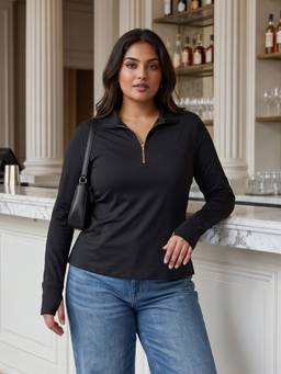 Qurvii - Black Lycra Half Zipper Thumbhole Top