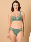 Green color option, Sold out, Currently selected