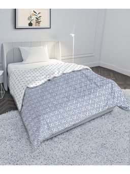 Mayfair Homes London - Cotton 210TC Single-Sized Reversible Dohar Geometric Blue