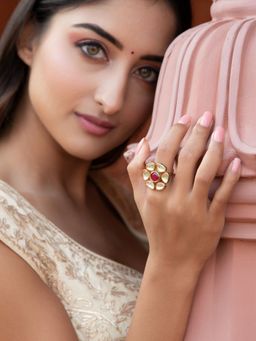 Curio Cottage - Bridal Red and Kundan Stone Aster Ring