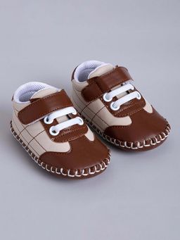 Hopscotch - Colorblock Tan Sneakers