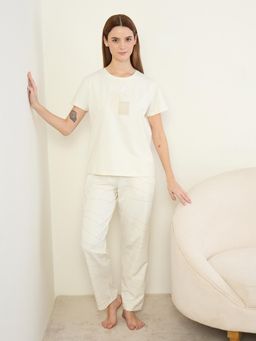 Sweet Dreams - Women Graphic Printed Pyjama Set
