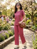 Pink color option, Currently selected