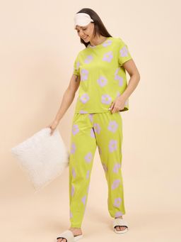 Sweet Dreams - Women Printed Pyjama Set