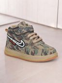 Khaki color option, Sold out, Currently selected