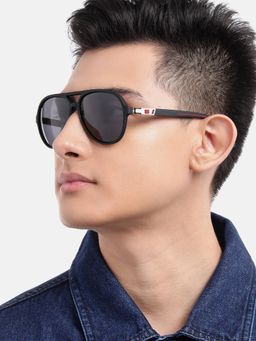 Carlton London - Black with Polarised Lens Aviator Sunglasses (CLSM511)