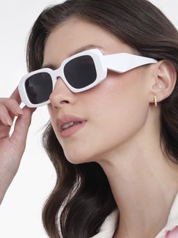 Carlton London - White Toned with Uv Protected Lens Wayfarer Sunglasses (CLSW441)