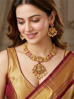 LUCKY JEWELLERY - Women Pink Traditional Antique Gold-Tone Temple Jewellery Set