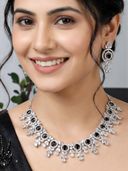 Black color option, Currently selected