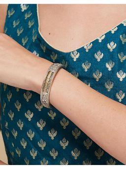 Fabindia - Women Multi-Color Metal Bangle