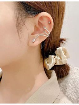 Stol'N - Women White Fashion Silver Snake-Shaped Ear Cuff