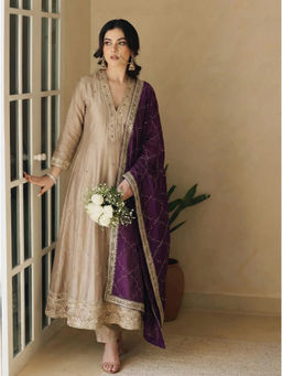 Dayaachi - Women Beige Anarkali Kurta & Pant With Embroidered Dupatta