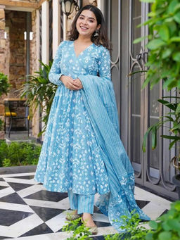 MANOJAVA - Women Turquoise Bandhani Printed Angarkha Kurta With Palazzo & Dupatta