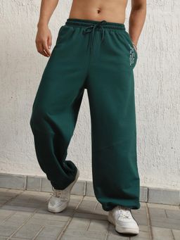 Hubberholme - Men Relaxed Straight Leg Mid Rise Cotton Jogger