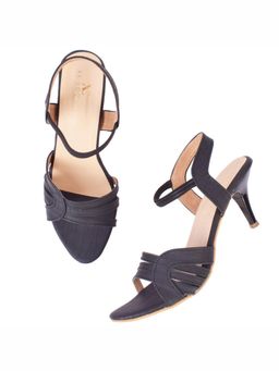 XE Looks - Stylish and Elegant Design Pencil Heels Sandal