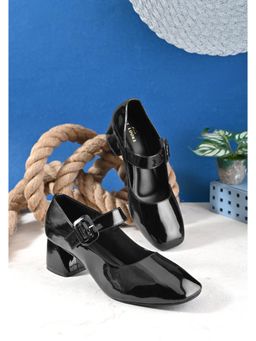 XE Looks - Glossy Patent-Finish Buckle Strap Block Heel Closed Toe Pumps