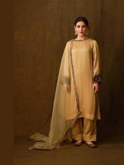AFRIYA - Zarkha Beige Kurta with Pant and Dupatta
