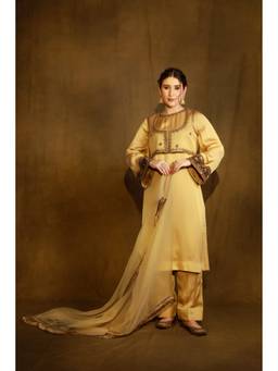 AFRIYA - Zarkha Beige Kurta with Pant and Dupatta and Jacket