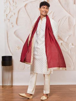 Vastramay - Jacquard Silk Blend Kurta with Pant and Embroidered Maroon Dupatta